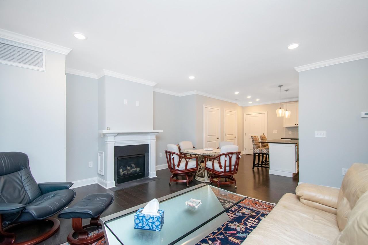 3 Arlington Rd #201 - Photo 4 of 15