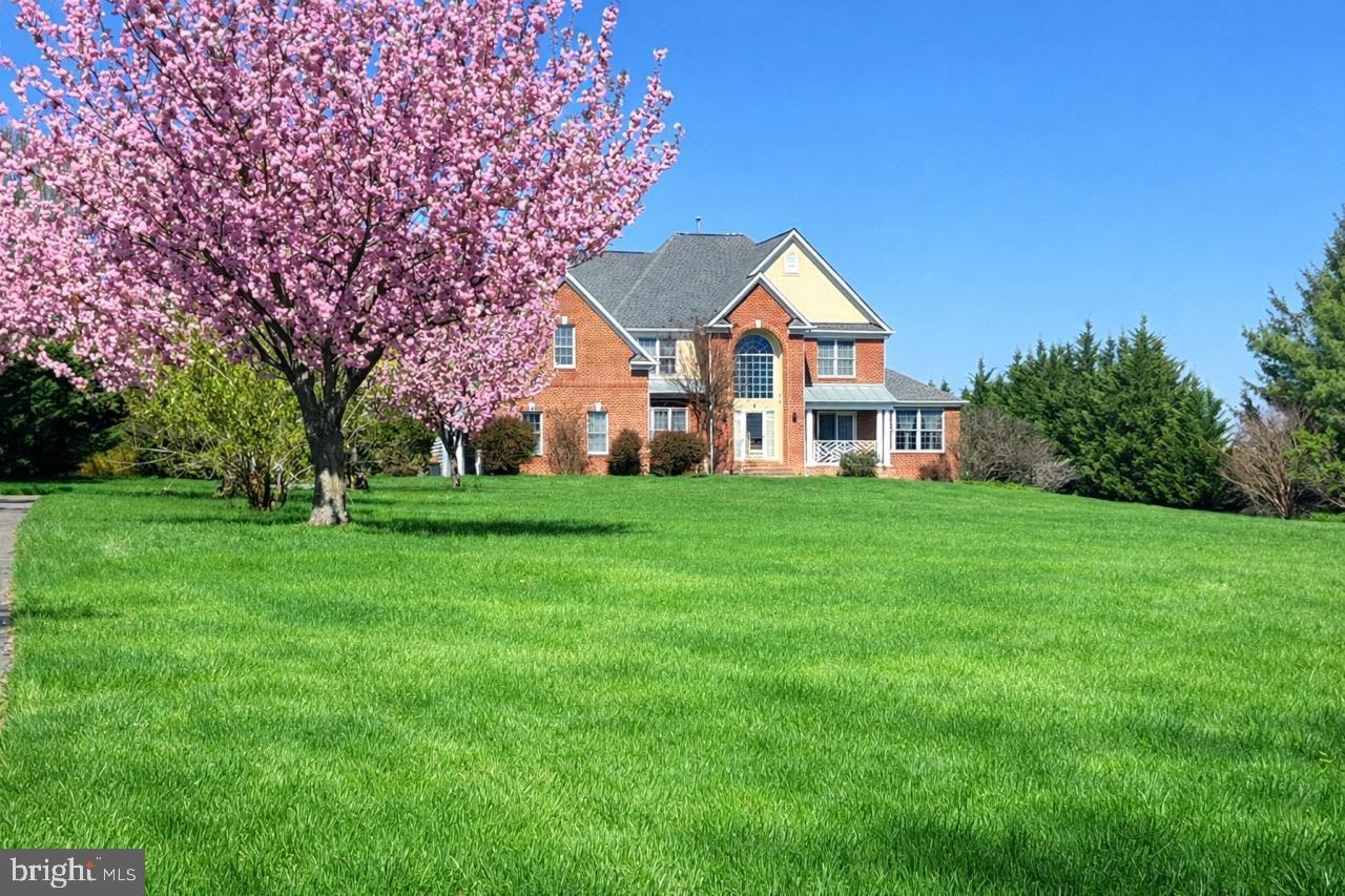 13031 12 Hills Rd - Photo 4 of 5