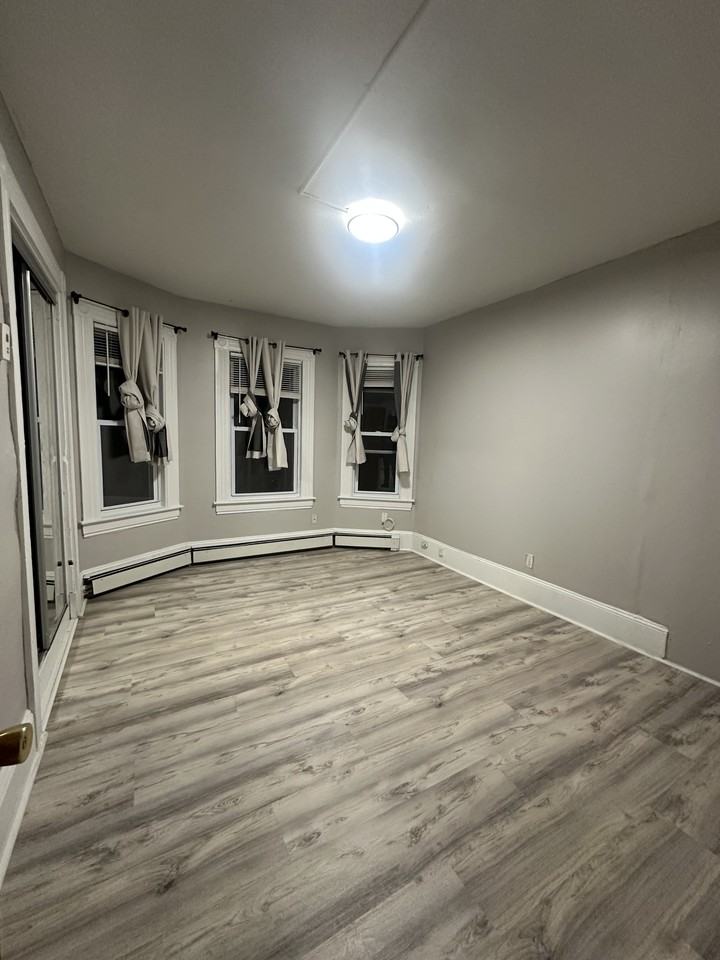 269 S Broadway #1 - Photo 6 of 13