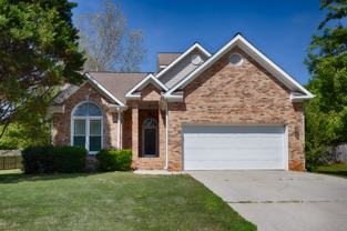 722 Highland Dr - Photo 1 of 1