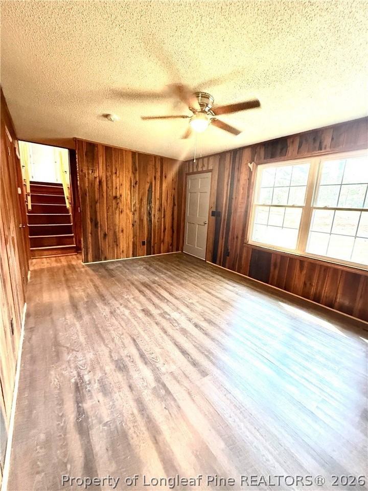 4973 Dowd Rd - Photo 5 of 33