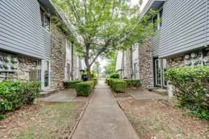 featured image of 6026 Nw Expressway #C