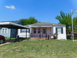 featured image of 1505 Nw Lake Ave