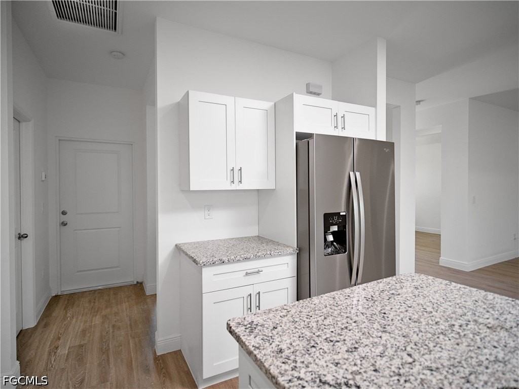 3047 Nw Beechwood Cir - Photo 4 of 10