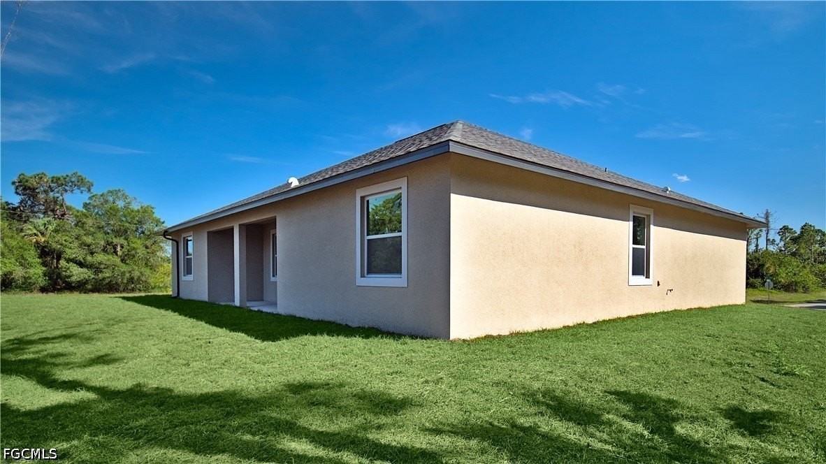 8002 Sherwood Cir - Photo 3 of 10