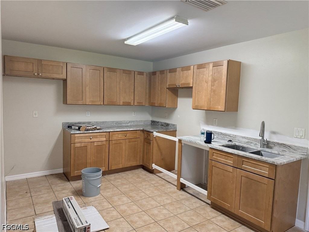 2510 Martin Ave #2510 - Photo 2 of 7