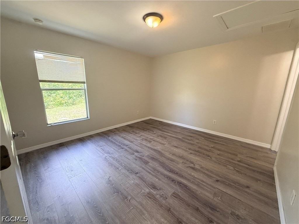 2510 Martin Ave #2510 - Photo 5 of 7