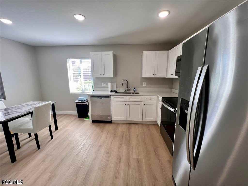 4102 Se 19th Pl #6 - Photo 4 of 15