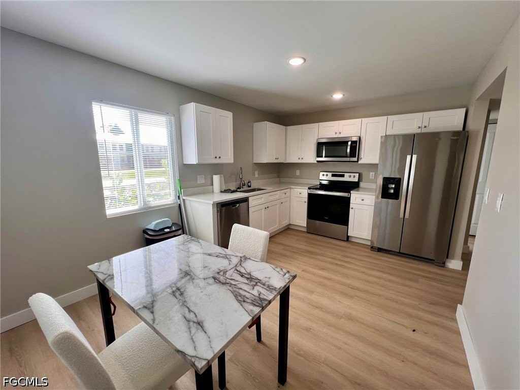 4102 Se 19th Pl #6 - Photo 5 of 15