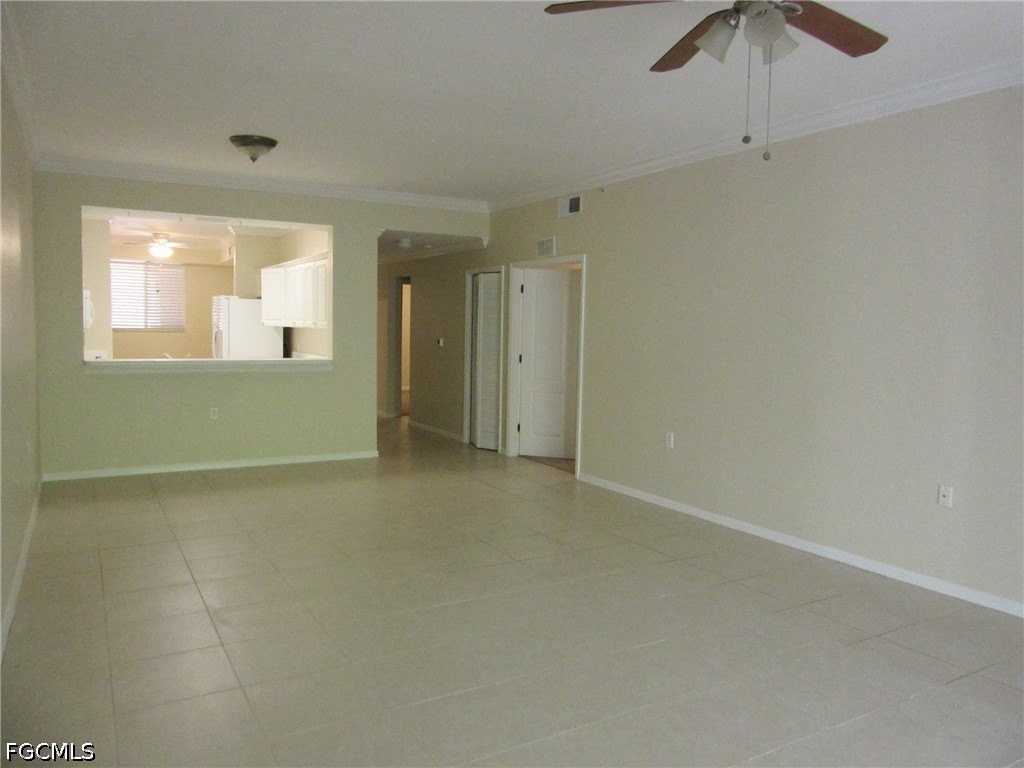 8331 Whiskey Preserve Cir #429 - Photo 3 of 33