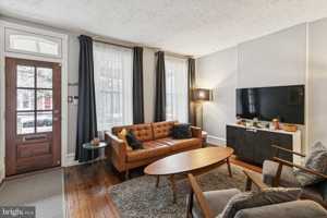 featured image of 4353 Freeland Ave