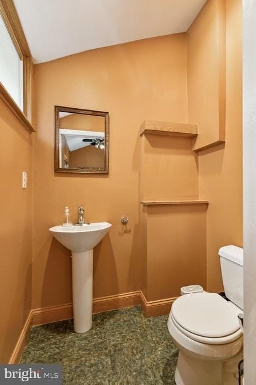 4353 Freeland Ave - Photo 7 of 23