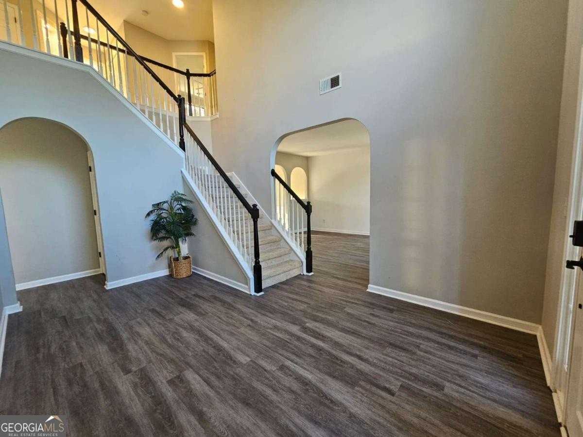 3415 Sandwedge Ln - Photo 5 of 50