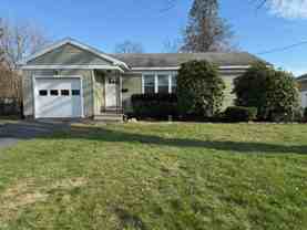 17 Marie Pkwy - Photo 1 of 1