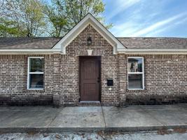 featured image of 1030 W Monroe Ave #C