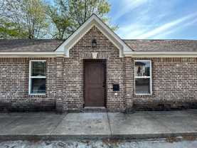 1030 W Monroe Ave #C - Photo 1 of 1