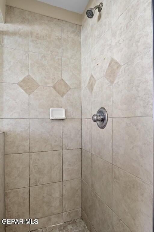 6263 Viale Del Sol Ave - Photo 5 of 39