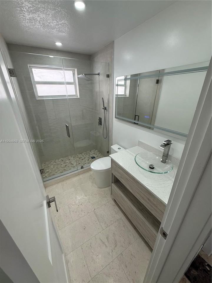 7314 Southwest 22nd Street - Photo 2 of 14