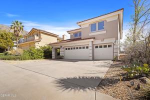 featured image of 624 Skydale Dr