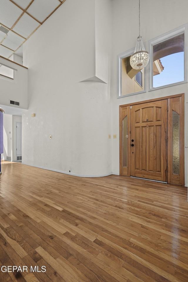 624 Skydale Dr - Photo 4 of 35