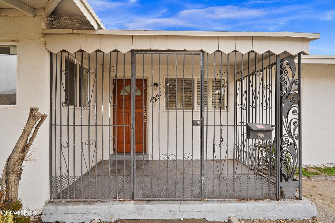 2220 Grant Ave Unit A - Photo 5 of 31