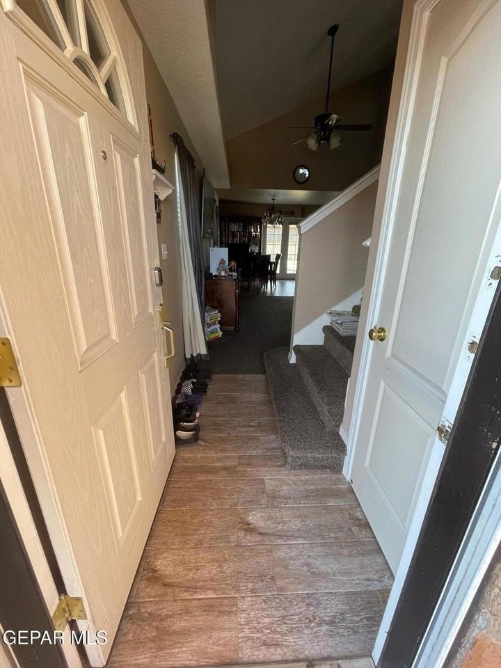 11749 Mesquite Miel Dr - Photo 2 of 21