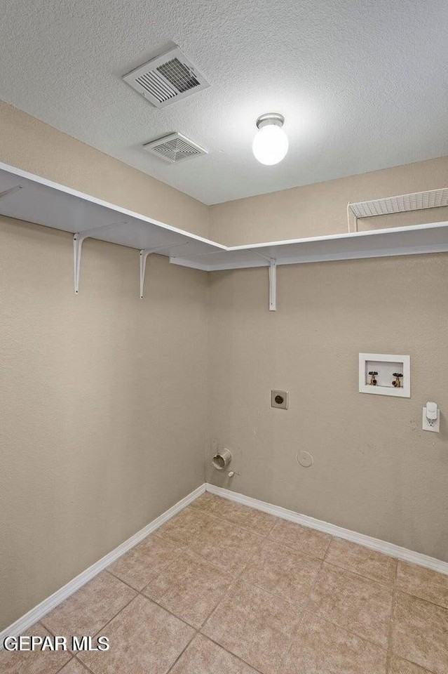 14205 Spanish Point Dr - Photo 5 of 21