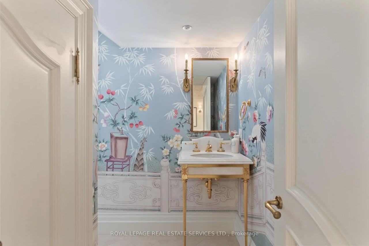 108 Sandringham Drive - Photo 10