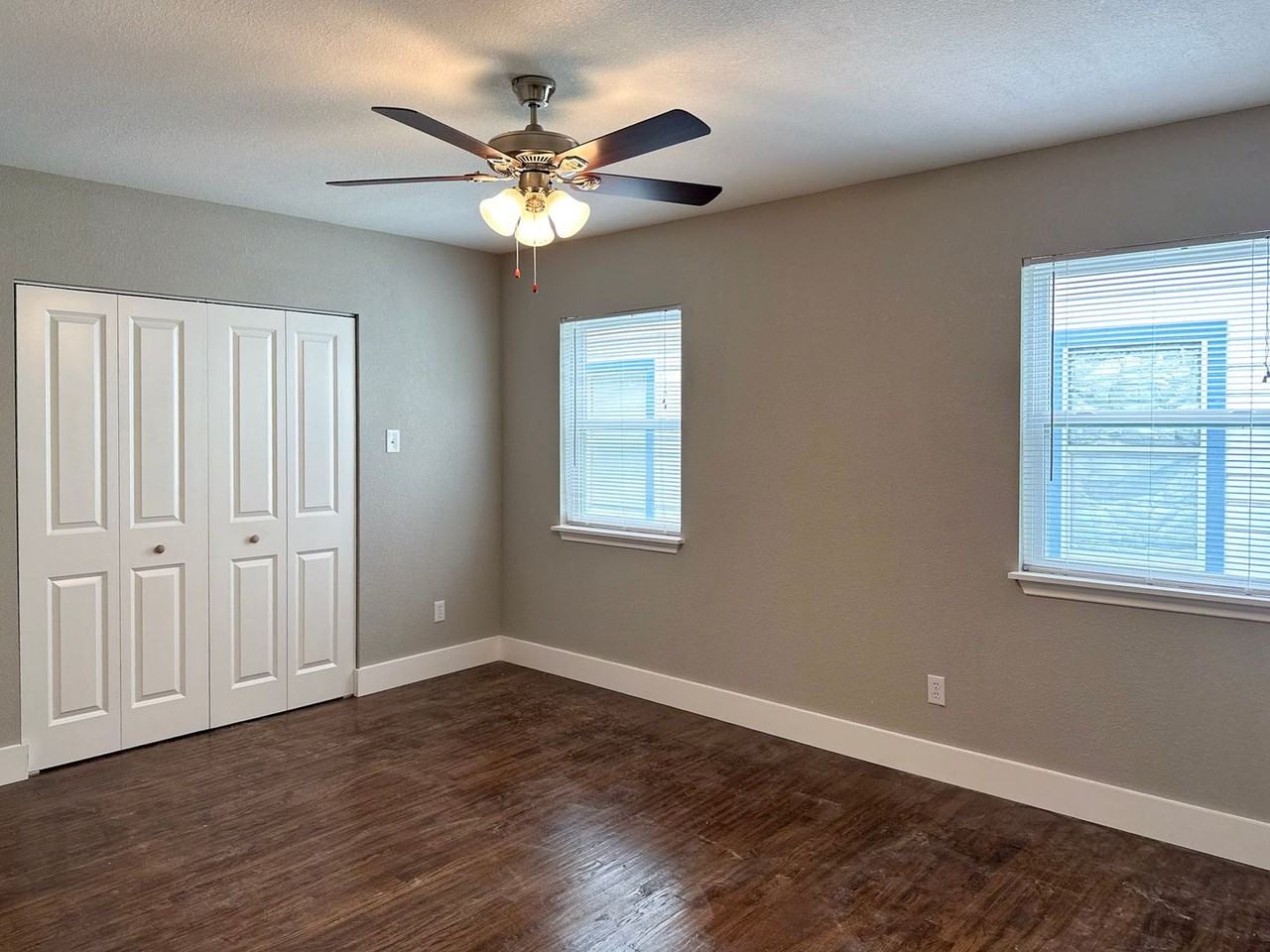 55161 W 3rd St - Photo 5 of 11