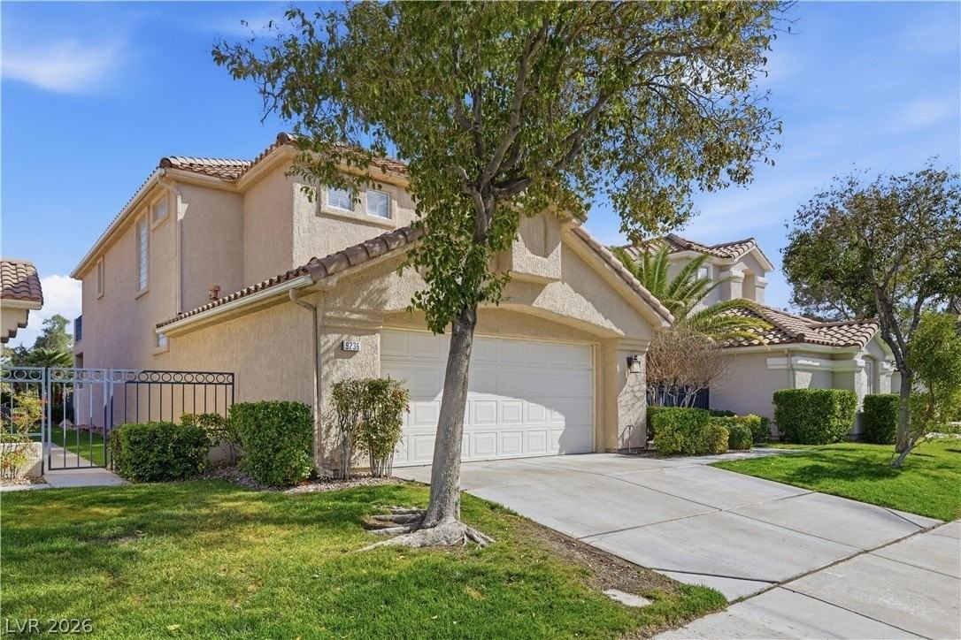 9236 Eagle Ridge Dr - Photo 2 of 47