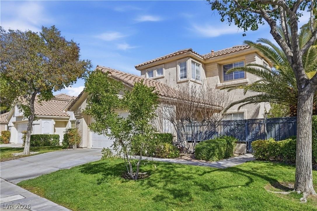 9236 Eagle Ridge Dr - Photo 3 of 47