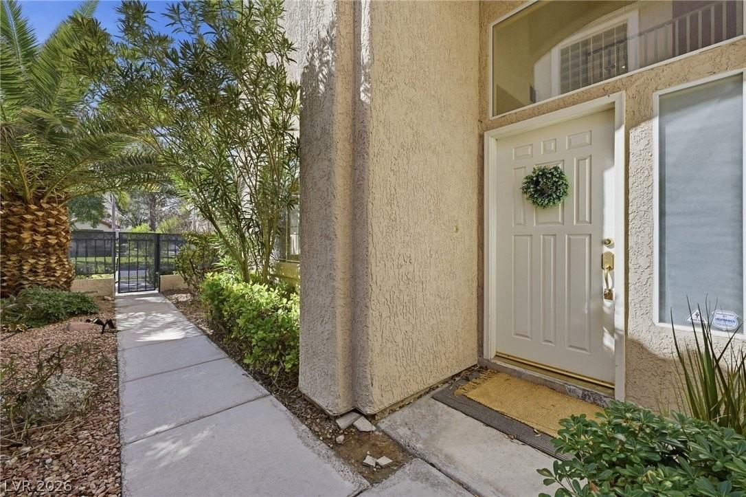 9236 Eagle Ridge Dr - Photo 6 of 47