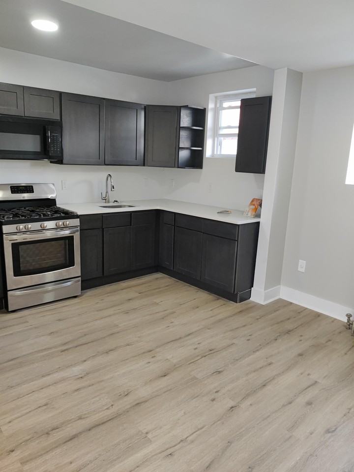 1516 S Stanley St #1 - Photo 6 of 13