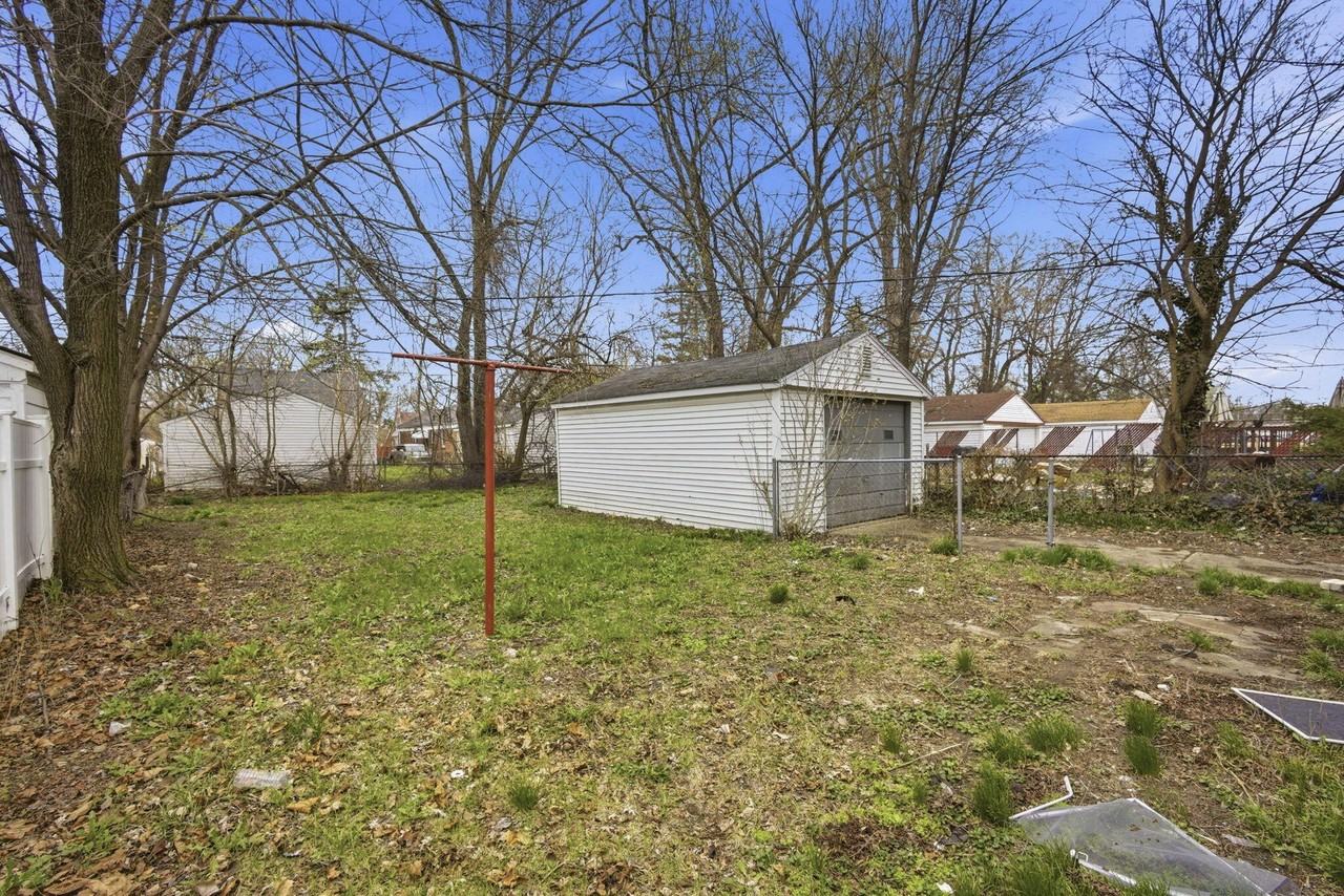 20267 Ashton Ave - Photo 2 of 25