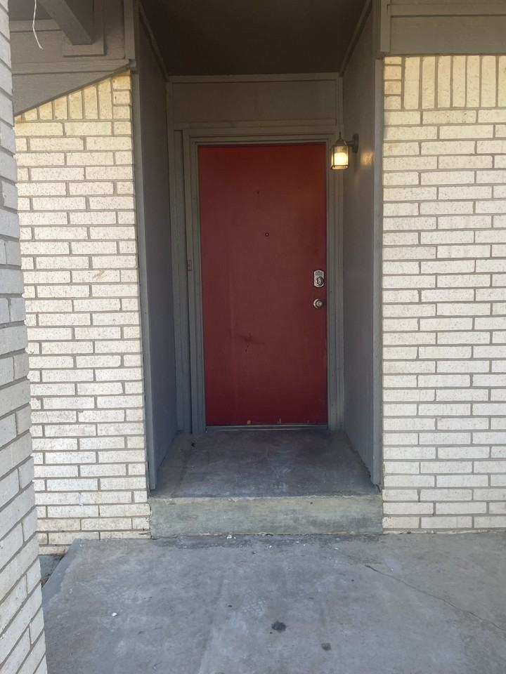 3227 S 127th East Pl #1 - Photo 2 of 30