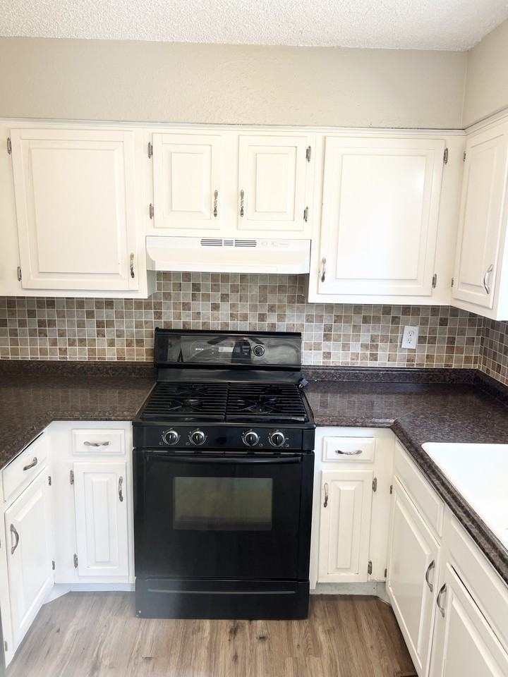 3227 S 127th East Pl #1 - Photo 6 of 30