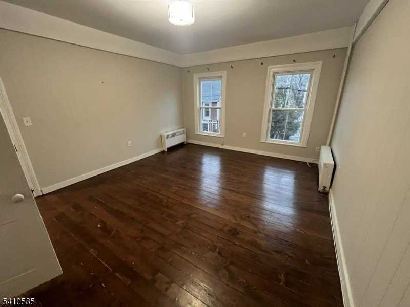 16 Bridge St #2 - Photo 5 of 8