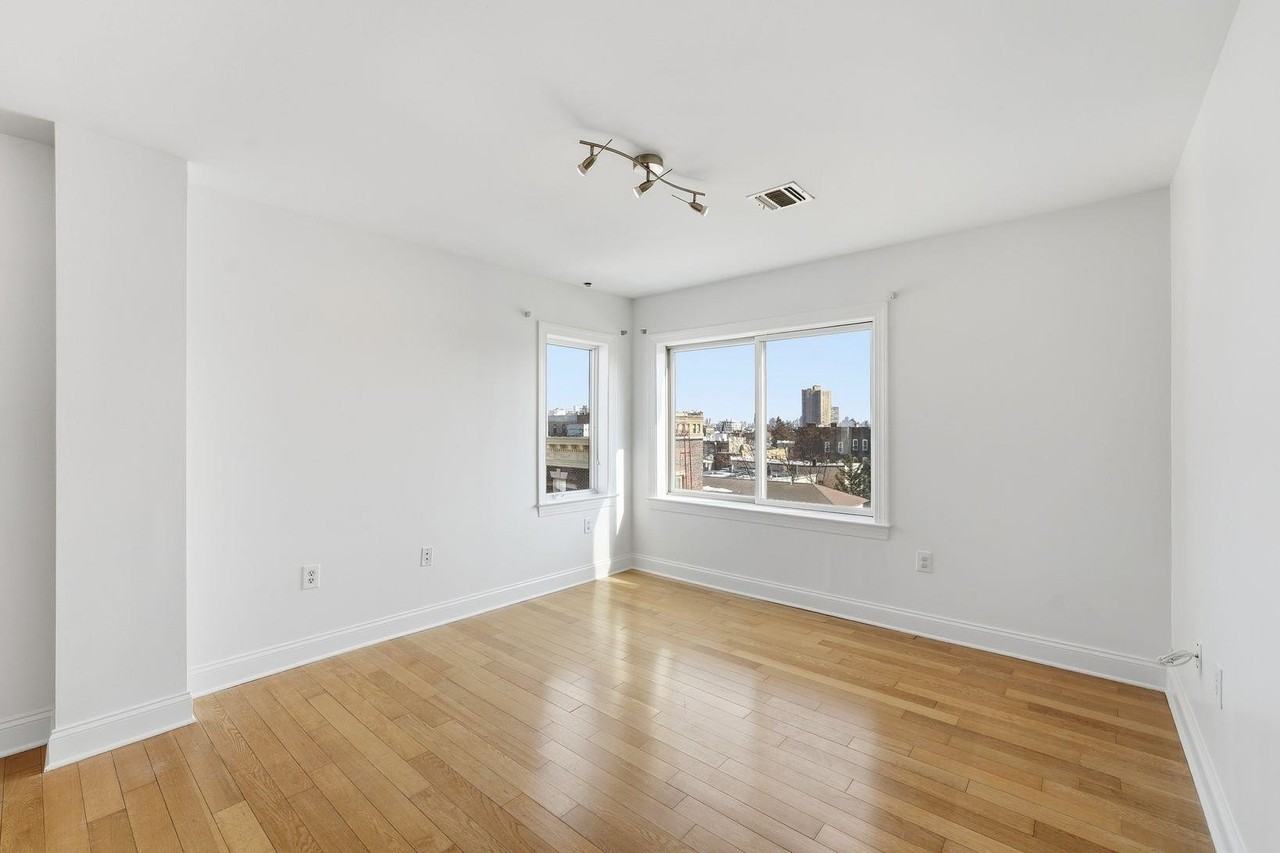 5509 Madison St #504 - Photo 2 of 25