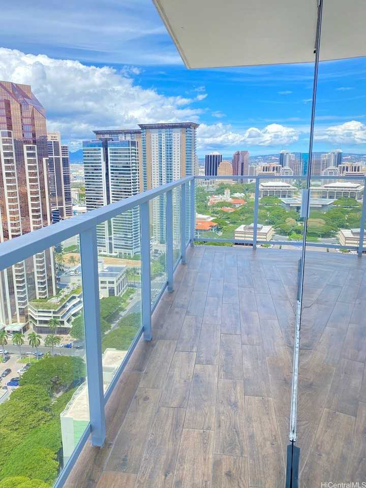 888 Kapiolani Blvd Apt 3409 - Photo 2 of 24