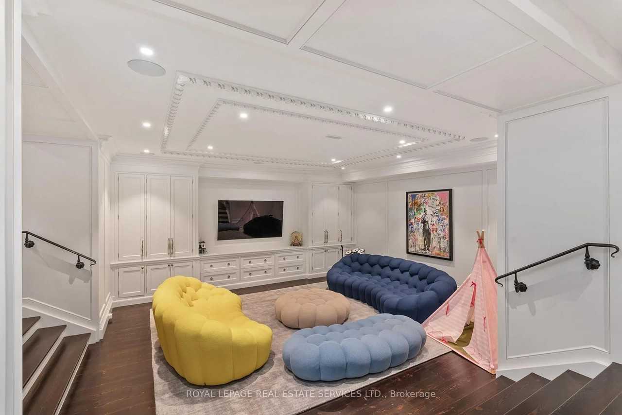 108 Sandringham Drive - Photo 34
