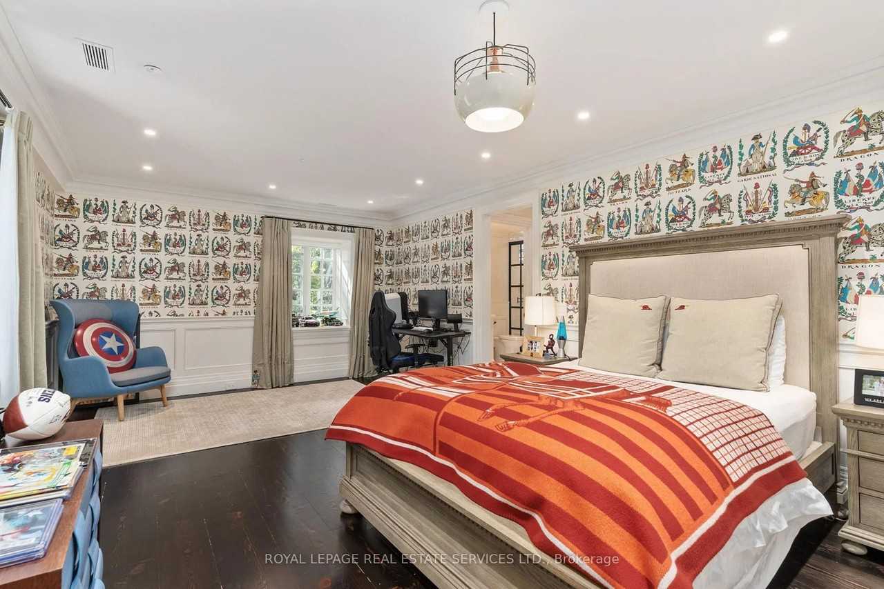 108 Sandringham Drive - Photo 36