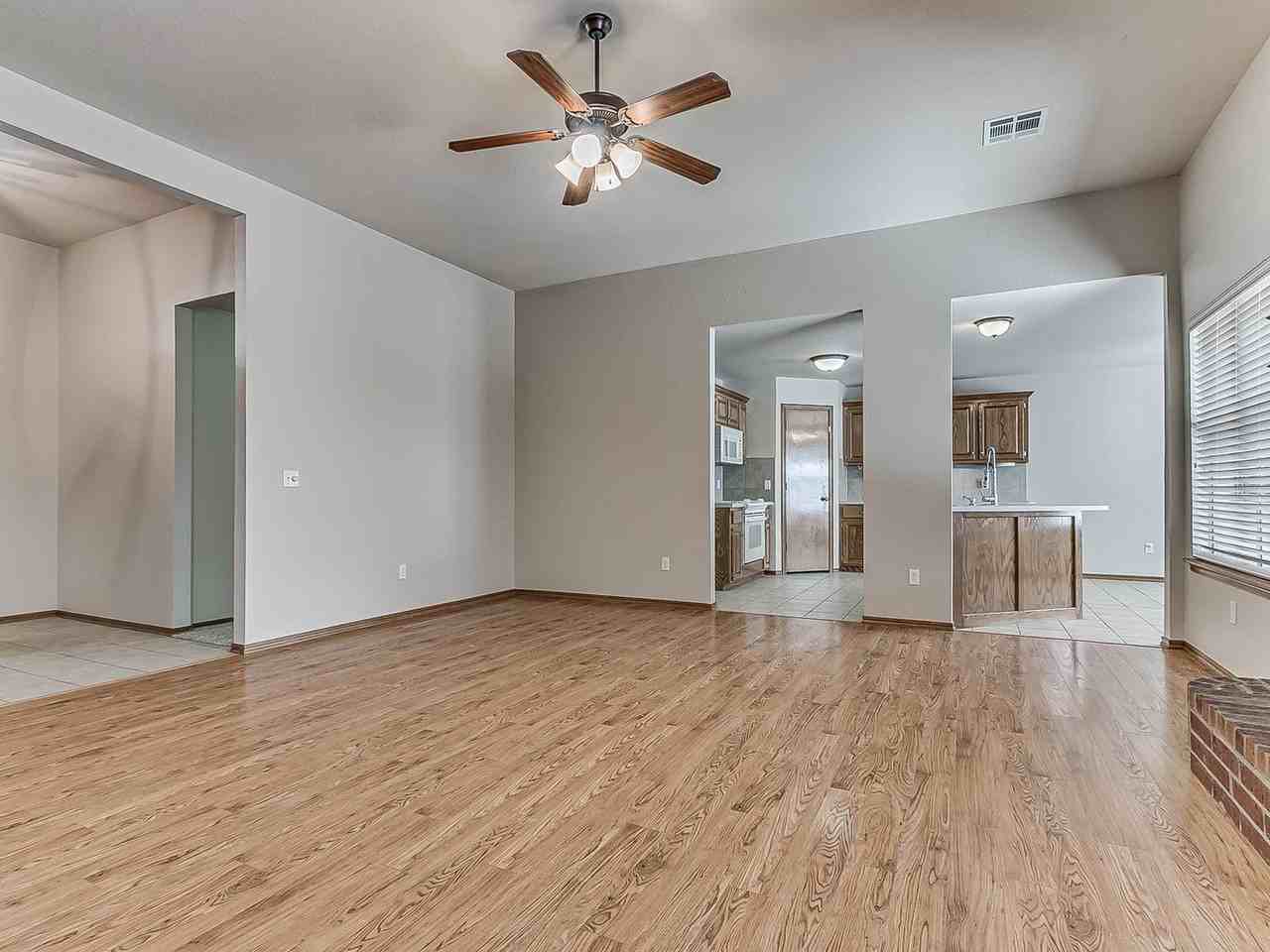 2224 Nw 157th Ter - Photo 5 of 50