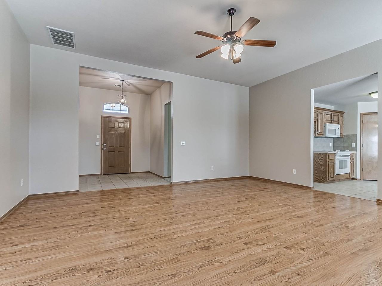 2224 Nw 157th Ter - Photo 6 of 50