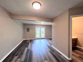 featured image of 154 W Peach St