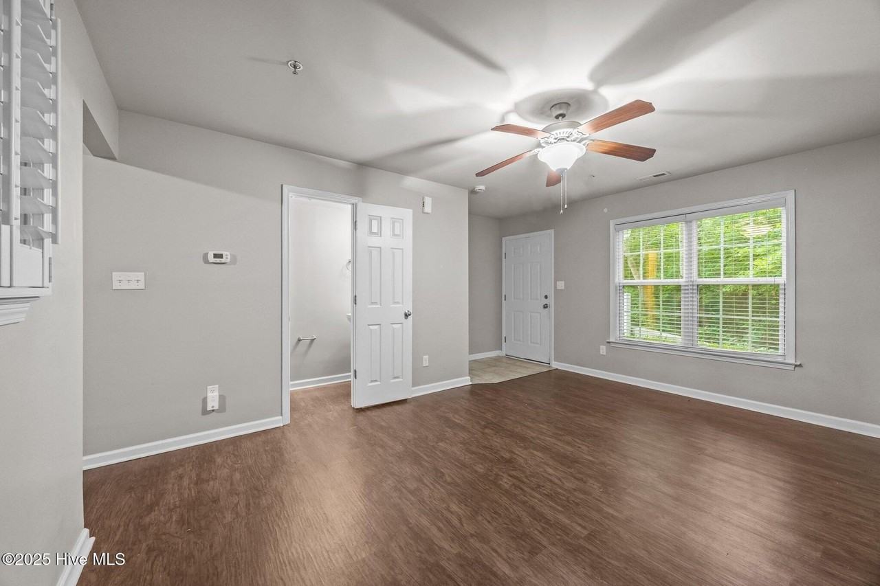 140 Greenford Pl - Photo 4 of 22