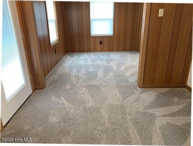 270 N Indian Town Rd - Photo 7 of 20