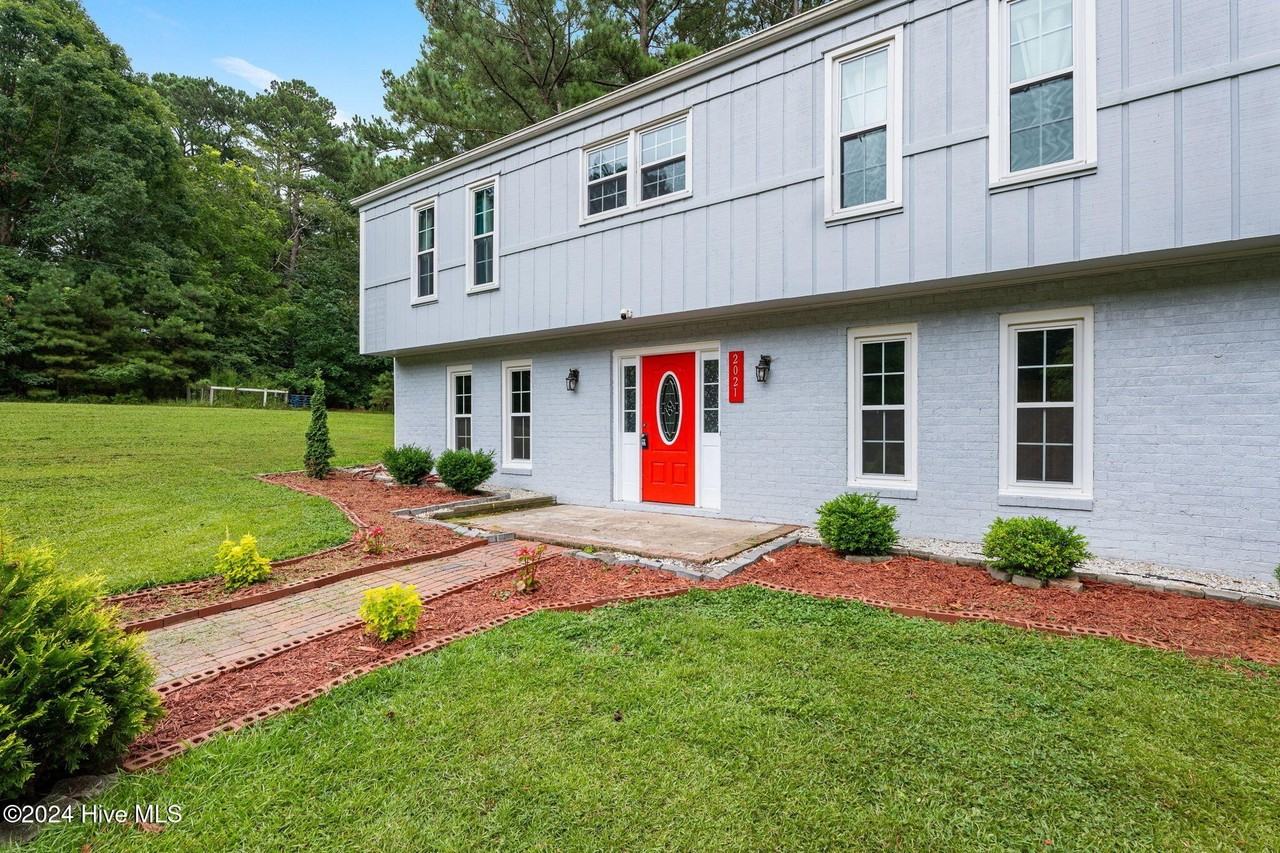 2021 Eveton Ln - Photo 5 of 38