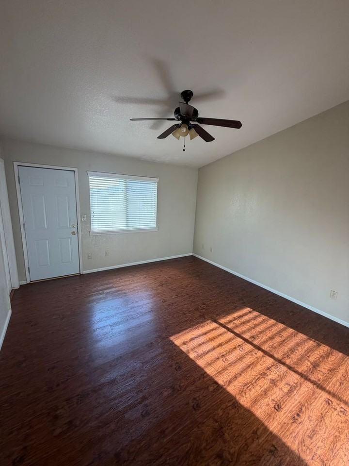 1039 Kala Loop - Photo 5 of 7