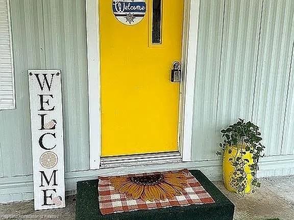 109 Jade Way - Photo 2 of 10