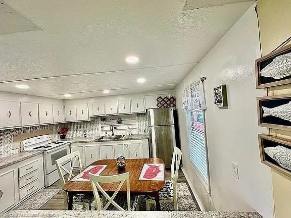 109 Jade Way - Photo 4 of 10